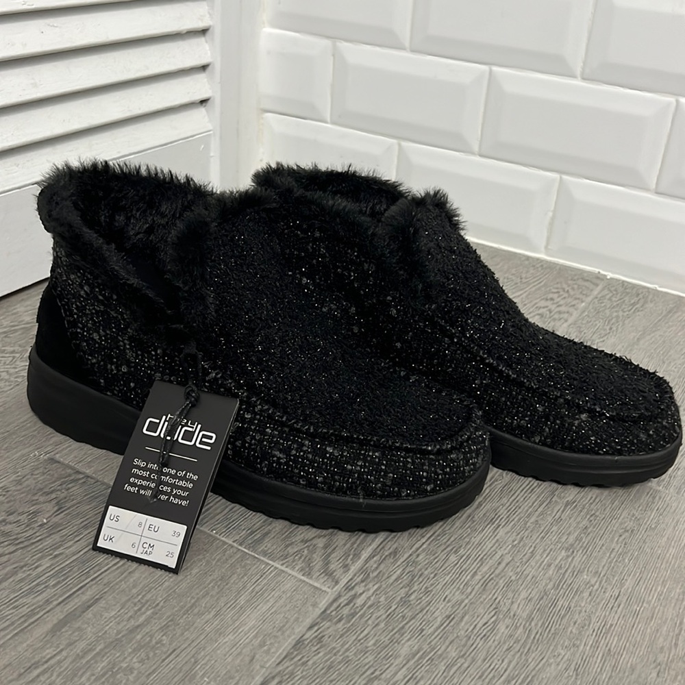 ✨ Brand new Hey Dude Denny black sparkle women size 8